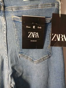 Zara Light Wash Jeans (Bootcut)
