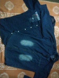 Plane Solid Dark Blue Daniem Shirt With Combo Prin