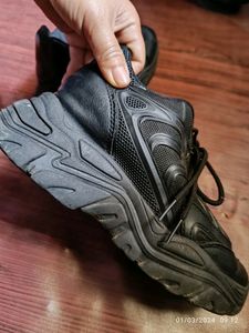 Black Shoes
