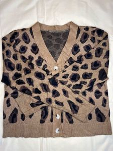 Leopard Print Cropped Cardigan