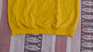 ✅💛Awesome Graphic T-Shirt💛✅