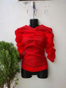 🎀SELL🎀H&amp;M Georgette Red Top NEW WITHOUT TAG