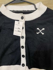 Stylish Cropped Cardigan Top