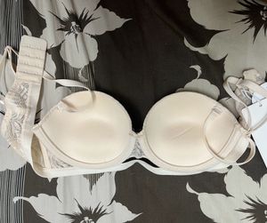 Lace Embroidered Bra