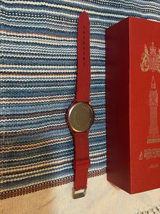 WOMAGE Quartz Red Watch