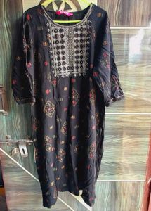 Black Kurti