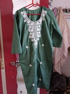 Green Embroidered Kurta