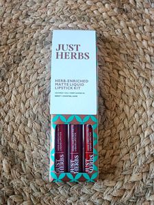 Herb Enriched Matte Liquid Lipstick Kit