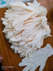 Latex Gloves 25 Pairs