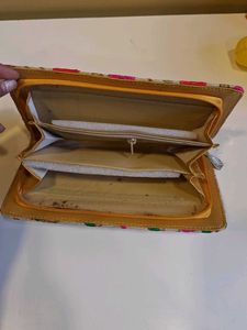 Floral Embroidered Wallet