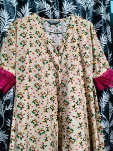 Gufrina Floral Print Kurta M