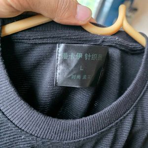 BLACK Ribbed Crewneck Sweatshirt