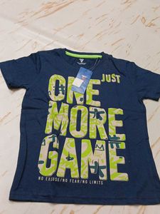 Boy&#39;s Graphic Tee