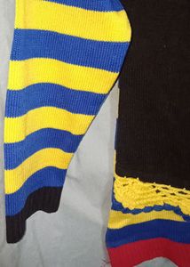 Beautiful Women Woolen Sweater In Multicolour