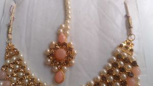 Elegant Peach &amp; Pearl Jewelry Set