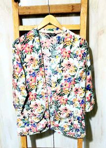 Printed Shrug Size-36