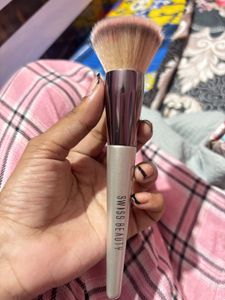 SWISS BEAUTY Fluffy Face Makeup Brush