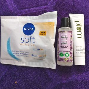 Plum Face Wash Nevia Moisturizer And Shampoo