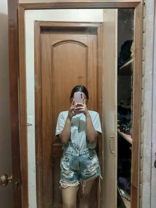 ❗️Price Drop❗️Bershka Damaged Shorts.