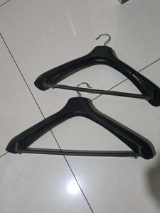 Set of 2 Branded Hangers