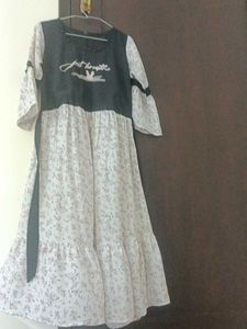 A Korean Floral Print Dress
