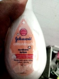 Johnson's cottontouch lotion