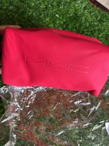 Mac Red Travel Pouch