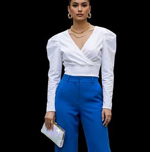 🔥Sale 🎊 New with Tags Branded White Wrap Top