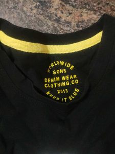 Cool Alien Graphic Te-shirt Branded