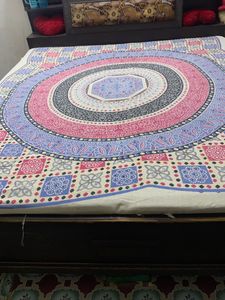 Multicolour Bed sheet