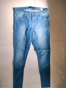 Splash Mid Rise Blue Skinny Jeans For Women