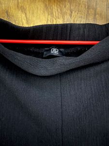 TRENDS Rio Black Trouser