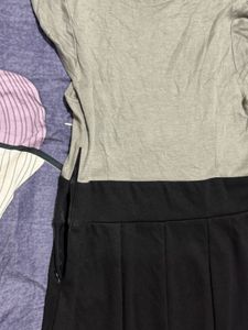 Chic Two-Tone V-Neck Dress