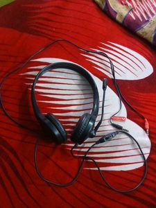 Headphone