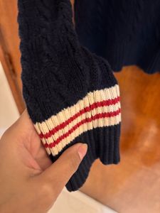 Original Uniqlo Sweater