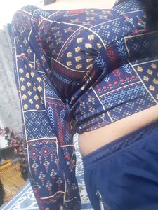 CROP TOP 💙