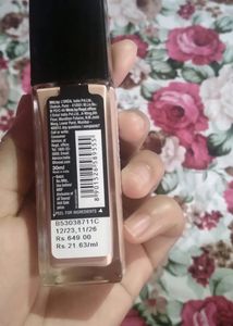 Maybelline N Mamaearth Foundation