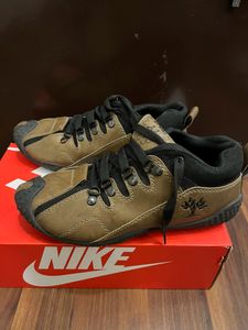 Woodland Style Sneaker Shoes