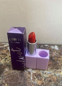 Plum Velvet Matte Lipstick (Radiant Red)07
