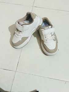Toddler White &amp; Tan Sneakers
