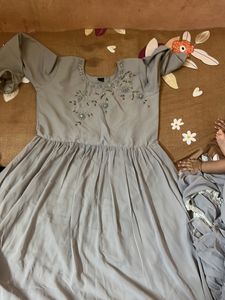 Sarara   Model Dress