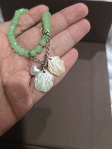 Green Heart Shell Bracelet