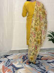Floral Print Kurta Set