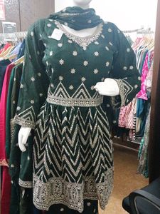 HEAVY WORKED A-LINE KURTI WITH PANT AND DUPATT
