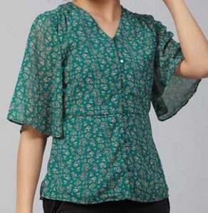 Green Floral Printed Flutter Sleeves Georgette Top