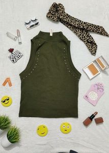 😃 Unused Stretchwear Fitted Top  😃