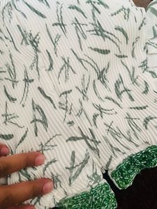Girl&#39;s White &amp; Green Print Dress