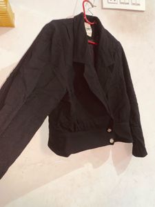 Beautiful short blazer