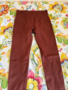 Ribbed Leggings - Comfort &amp; Style