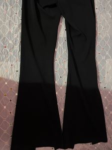 SHEIN CUT OUT DETAIL PANTS